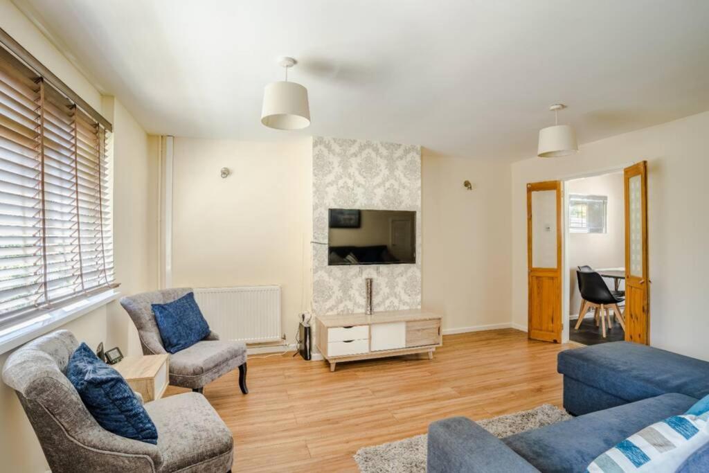 Off Road Parking, Smart Tv In Each Room! Σουόνσι Εξωτερικό φωτογραφία
