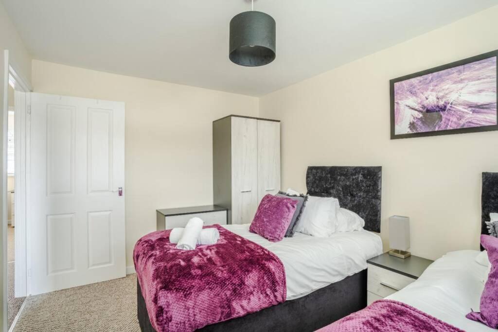 Off Road Parking, Smart Tv In Each Room! Σουόνσι Εξωτερικό φωτογραφία