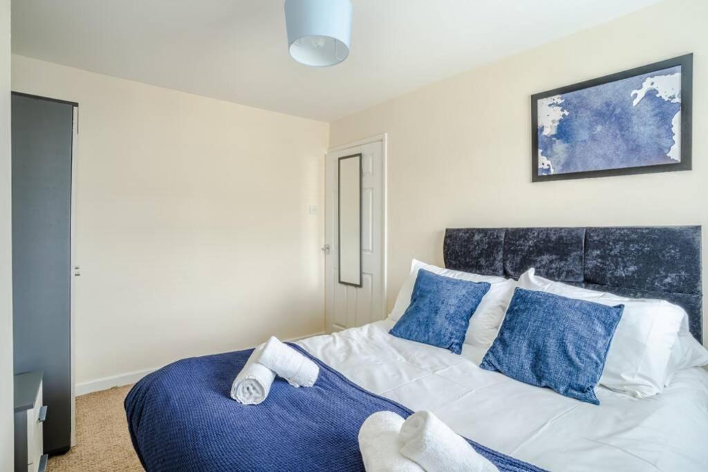 Off Road Parking, Smart Tv In Each Room! Σουόνσι Εξωτερικό φωτογραφία